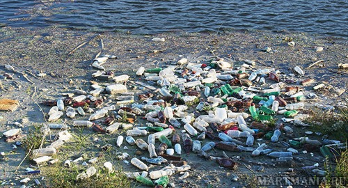 мусор на водохранилище